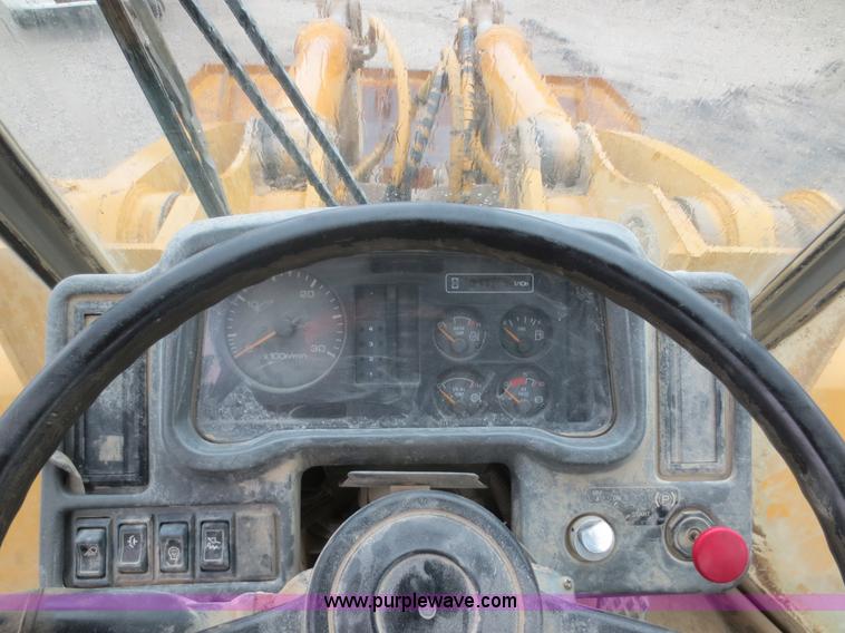 image for item D2109 1997 Kawasaki 90Z wheel loader