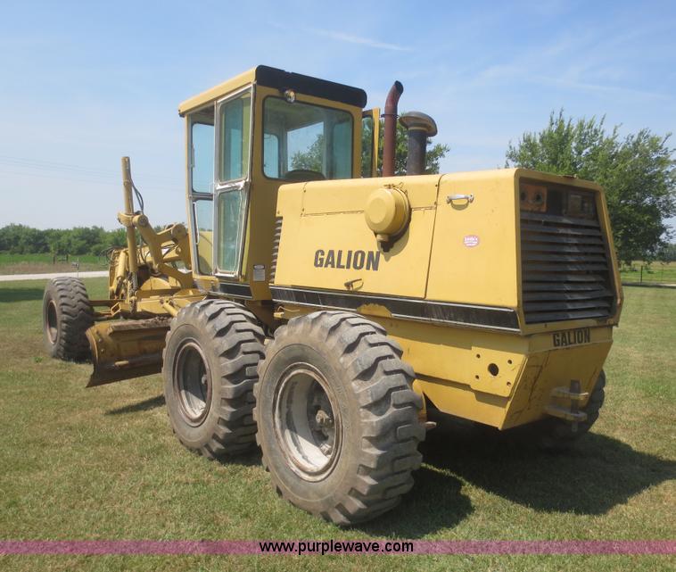 image for item D2115 1980 Galion A550 articulated motor grader