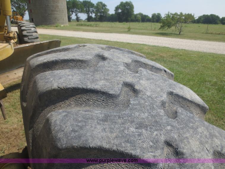 image for item D2115 1980 Galion A550 articulated motor grader