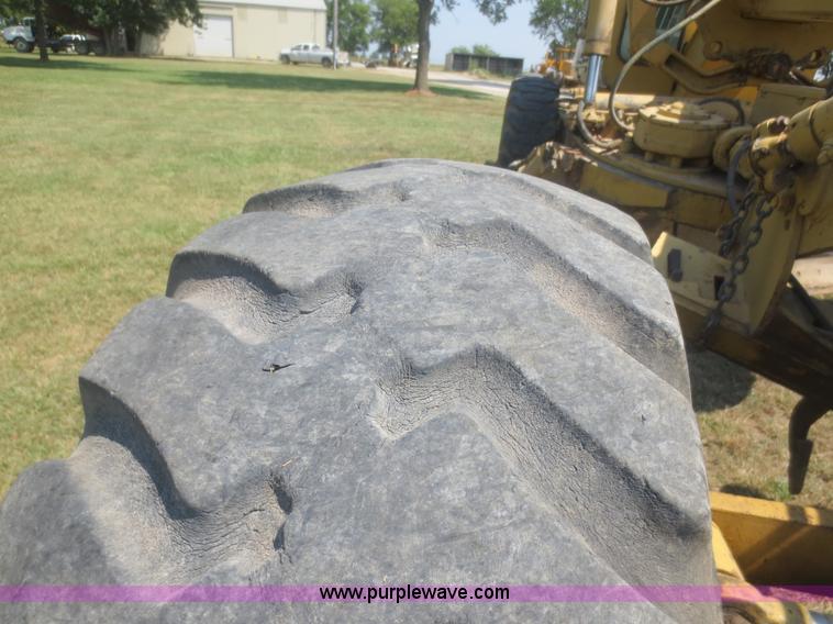 image for item D2115 1980 Galion A550 articulated motor grader