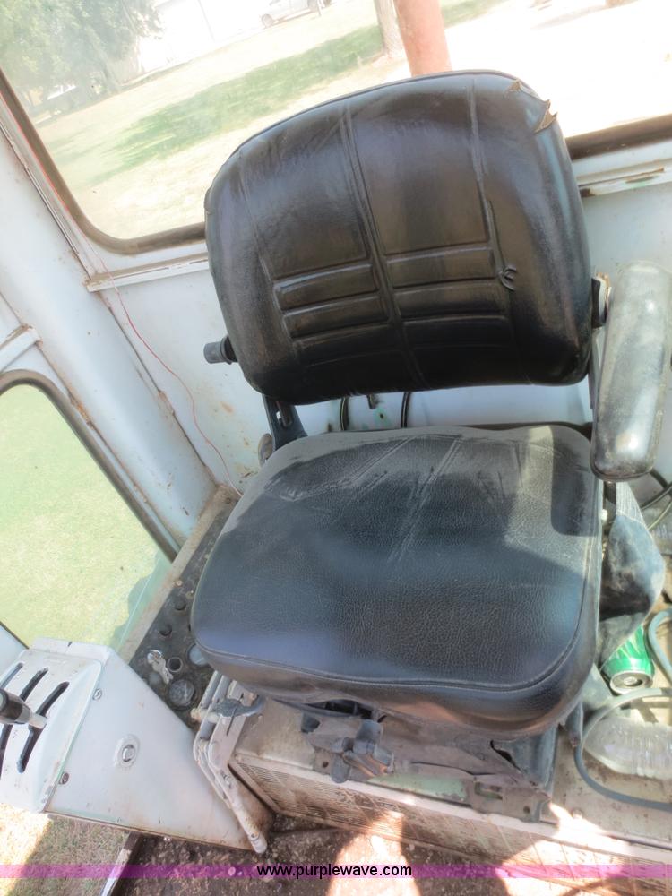 image for item D2115 1980 Galion A550 articulated motor grader