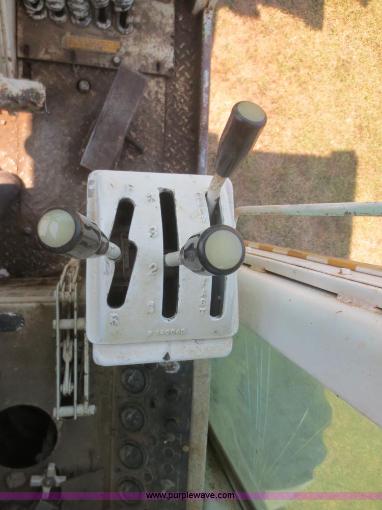 image for item D2115 1980 Galion A550 articulated motor grader