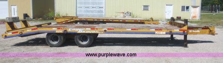 image for item D2120 1994 Eager Beaver 10HDB equipment trailer
