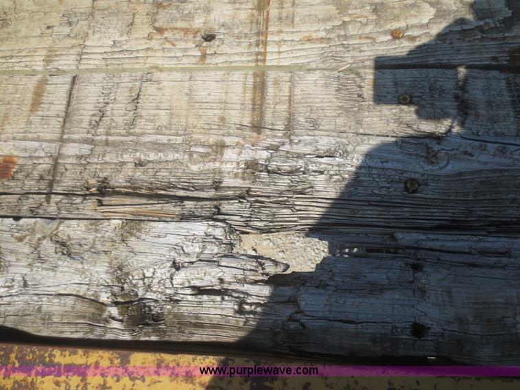 image for item D2121 1999 Belshe T9 equipment trailer