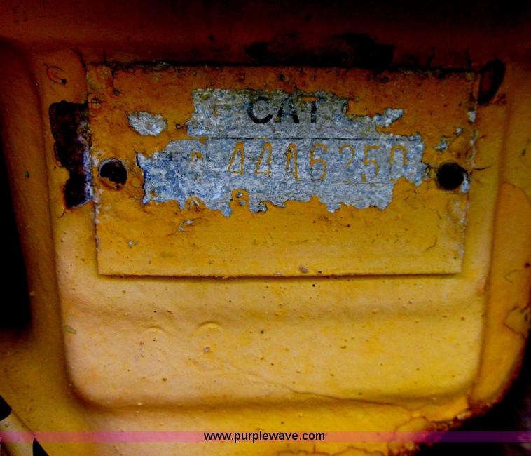 image for item E4920 1962 Caterpillar D6B dozer