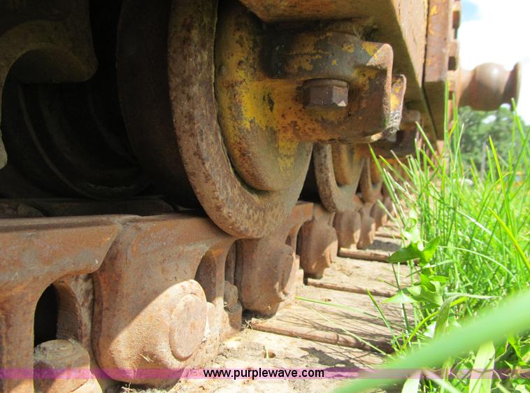 image for item E4920 1962 Caterpillar D6B dozer