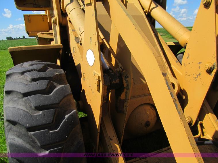 image for item E4921 1969 Allis Chalmers 645M wheel loader