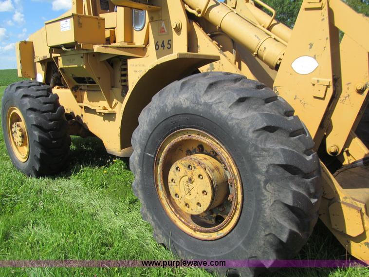 image for item E4921 1969 Allis Chalmers 645M wheel loader