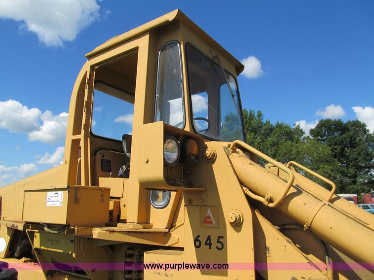 image for item E4921 1969 Allis Chalmers 645M wheel loader