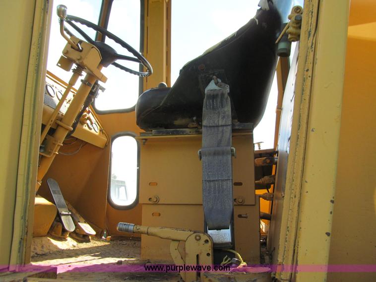 image for item E4921 1969 Allis Chalmers 645M wheel loader