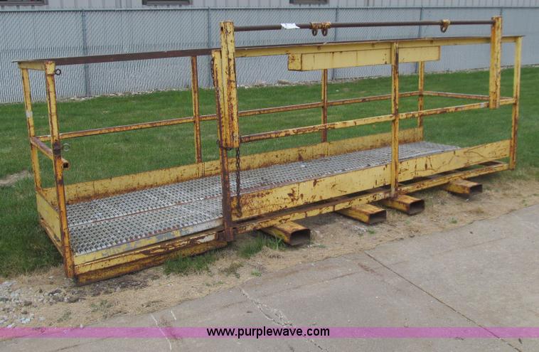 image for item E4928 Personnel basket