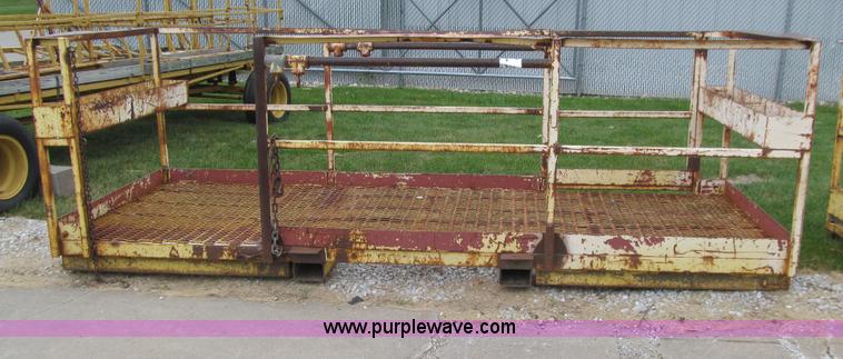 image for item E4929 Personnel basket