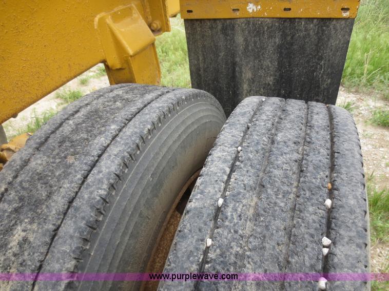 image for item F6942 1995 Ranch belly dump trailer