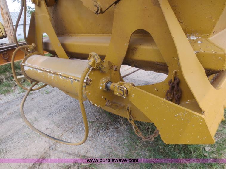 image for item F6942 1995 Ranch belly dump trailer