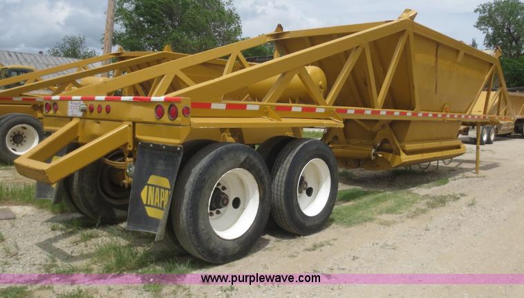 image for item F6943 1995 Ranch belly dump trailer