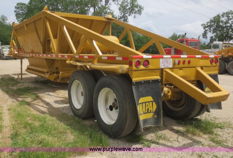 image for item F6943 1995 Ranch belly dump trailer
