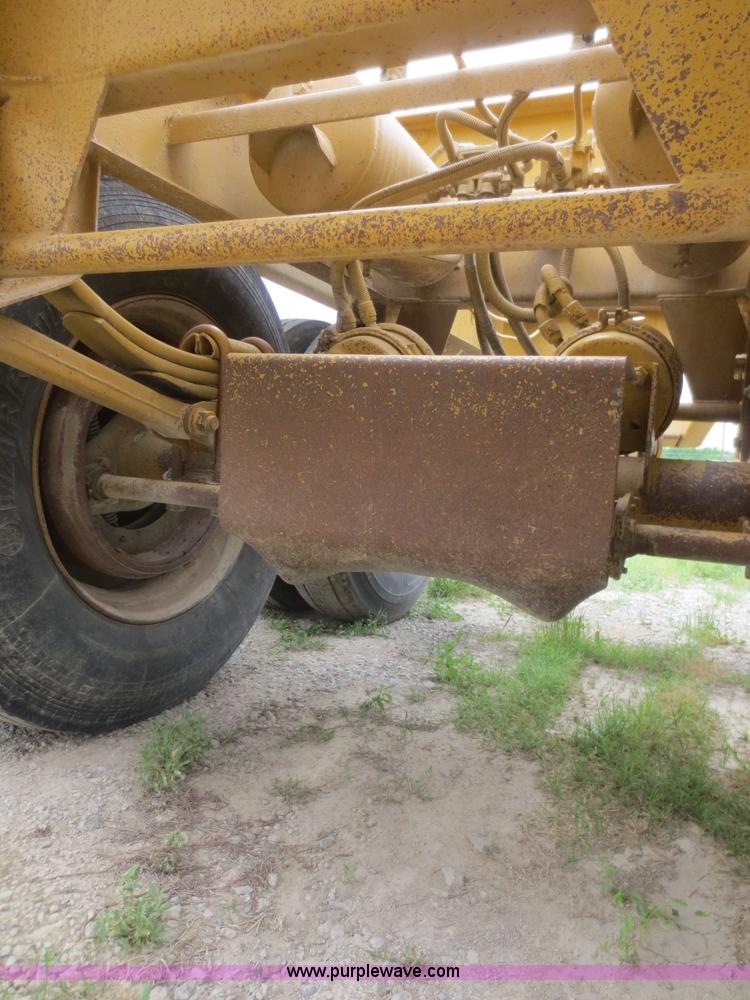 image for item F6943 1995 Ranch belly dump trailer