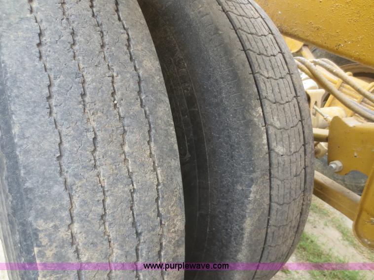 image for item F6943 1995 Ranch belly dump trailer