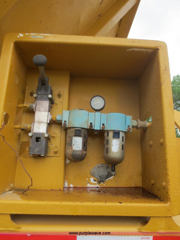 image for item F6943 1995 Ranch belly dump trailer