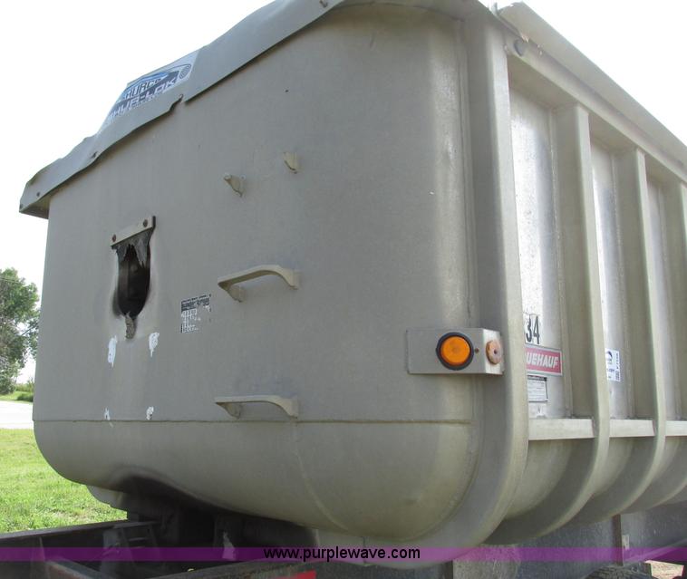 image for item F7159 1994 Fruehauf DAX-14-06D-F3-16 aluminum triple axle dump trailer