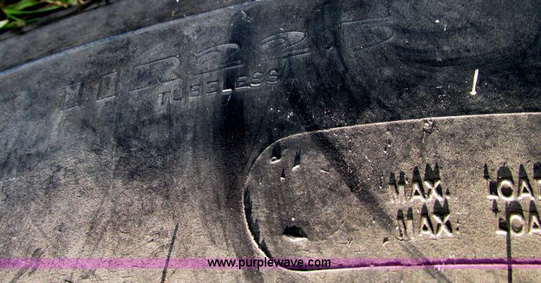 image for item F7159 1994 Fruehauf DAX-14-06D-F3-16 aluminum triple axle dump trailer