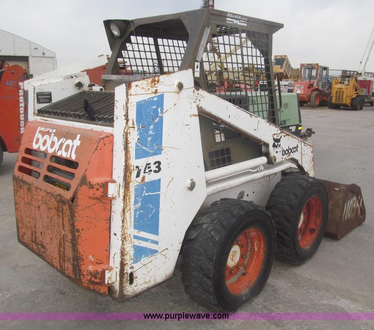 image for item F7278 1989 Bobcat 743 skid steer
