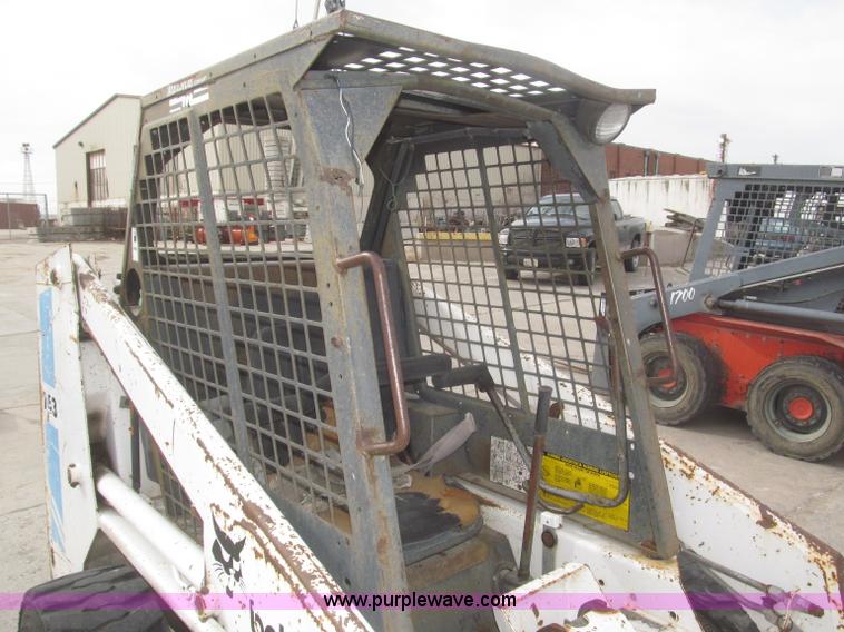 image for item F7278 1989 Bobcat 743 skid steer