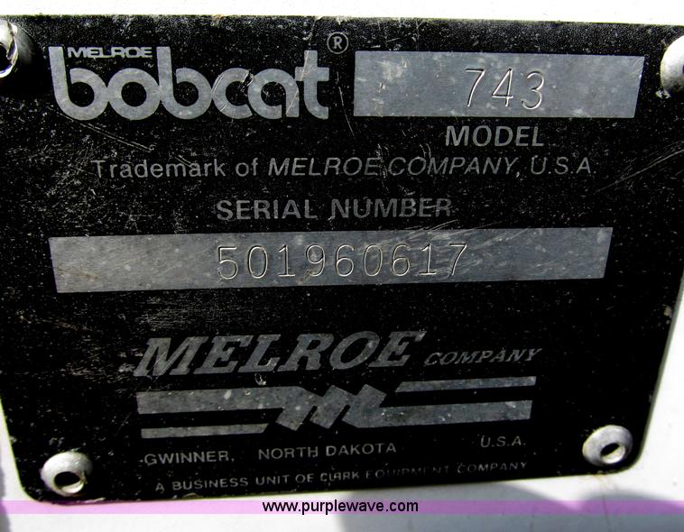 image for item F7278 1989 Bobcat 743 skid steer