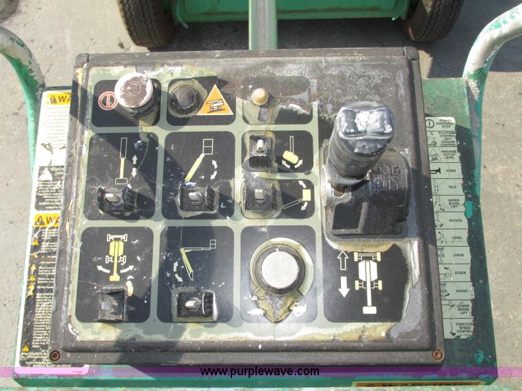 image for item F7473 1999 JLG 35E boom lift