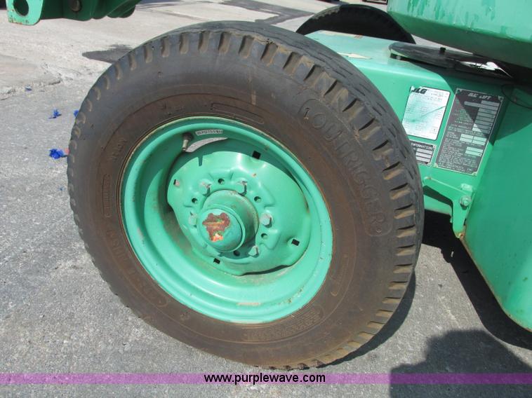 image for item F7473 1999 JLG 35E boom lift