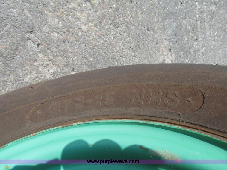 image for item F7473 1999 JLG 35E boom lift