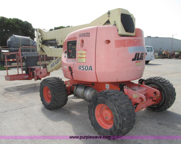 image for item F7474 2000 JLG 450A boom lift