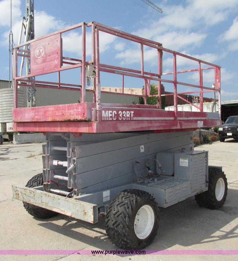image for item F7475 Mec 33RT scissor lift