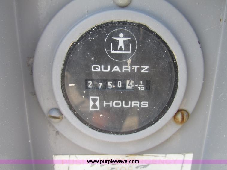 image for item F7475 Mec 33RT scissor lift