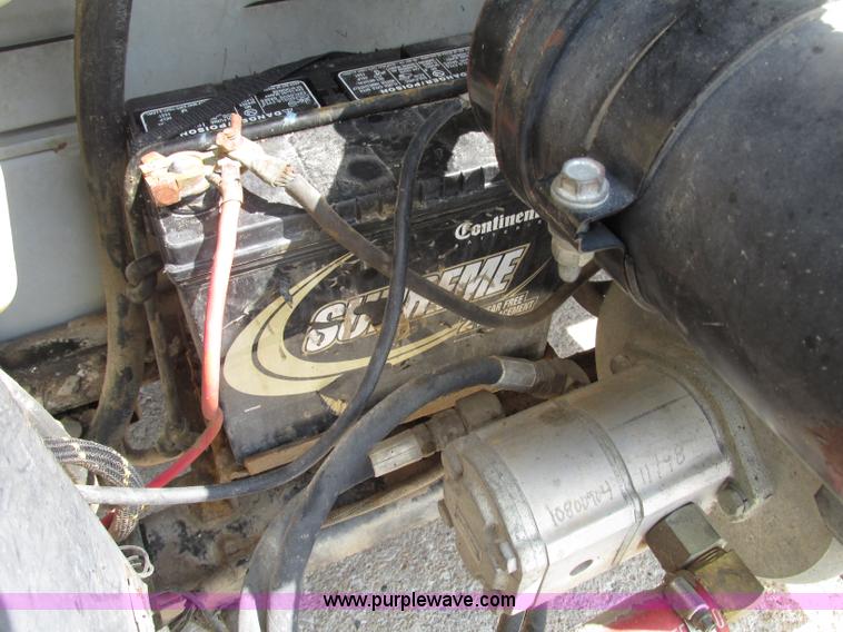 image for item F7475 Mec 33RT scissor lift