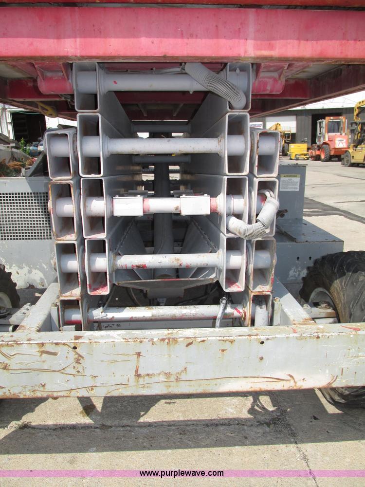 image for item F7475 Mec 33RT scissor lift