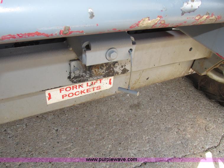 image for item F7475 Mec 33RT scissor lift