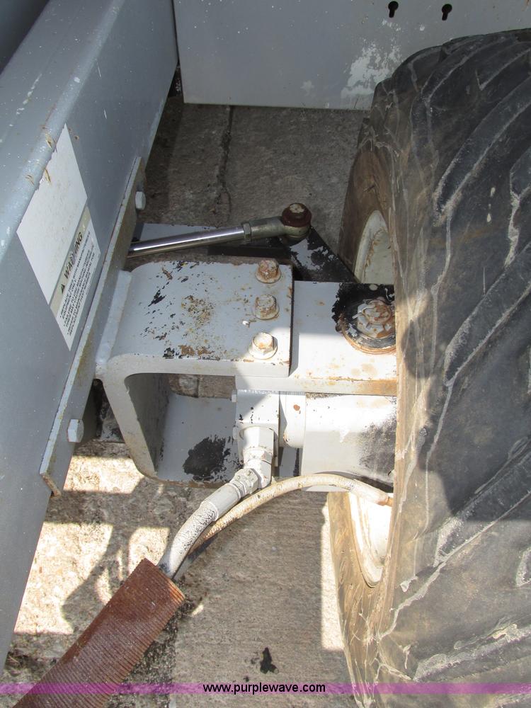 image for item F7475 Mec 33RT scissor lift