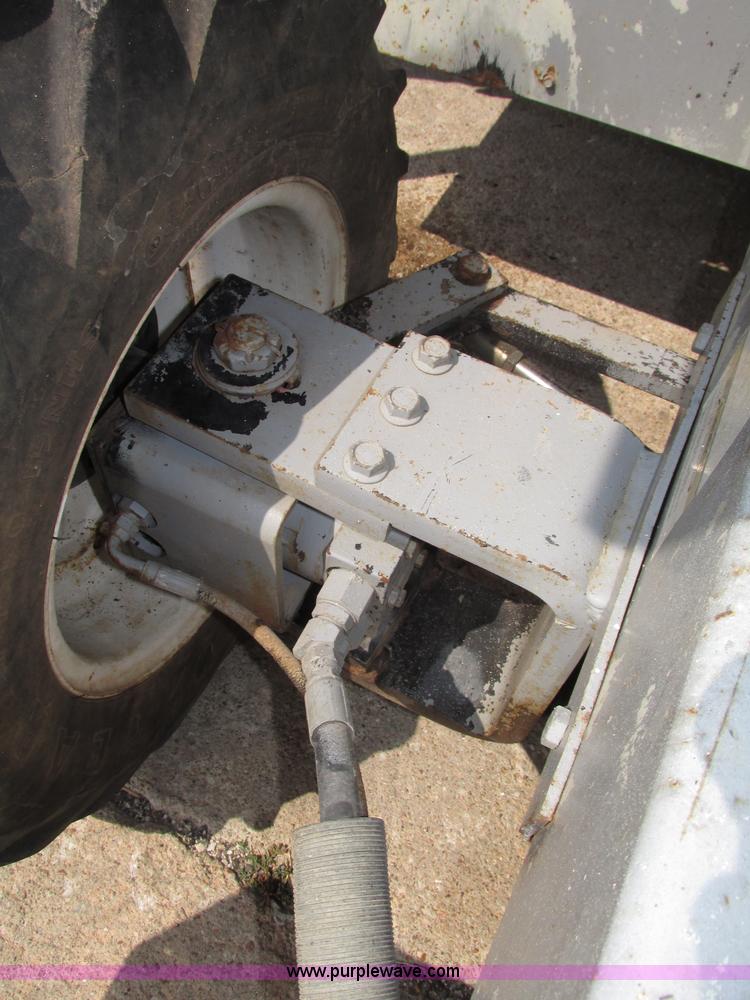 image for item F7475 Mec 33RT scissor lift