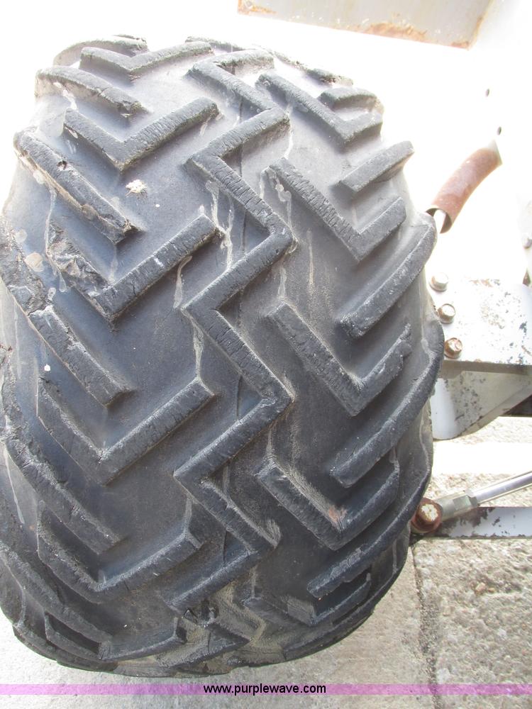 image for item F7475 Mec 33RT scissor lift