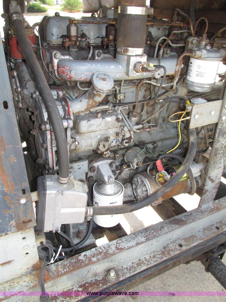 image for item F7476 Miller welder/generator