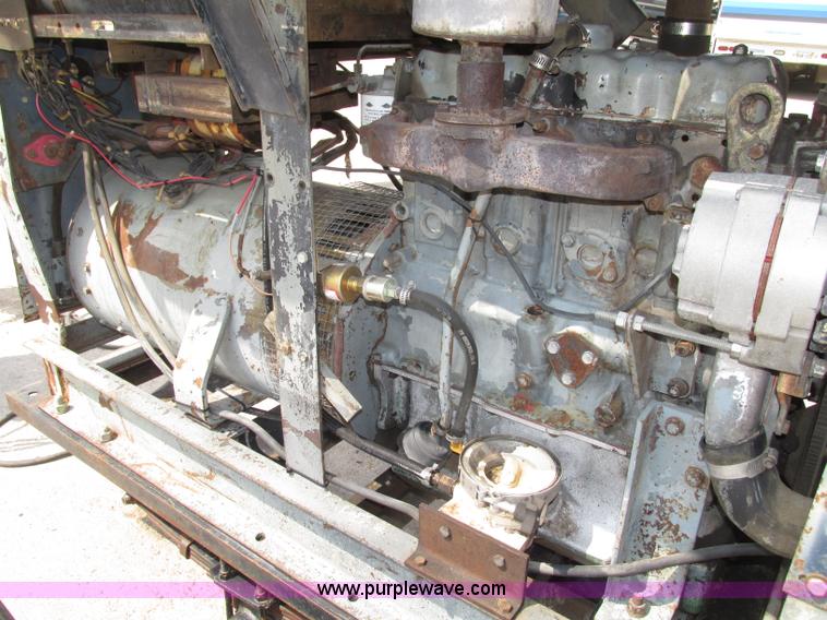 image for item F7476 Miller welder/generator