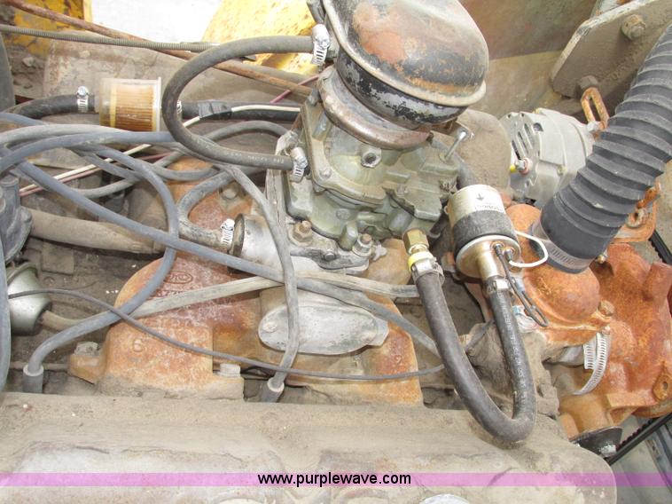 image for item F7477 Hyster H165E forklift