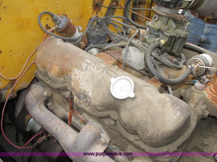 image for item F7477 Hyster H165E forklift