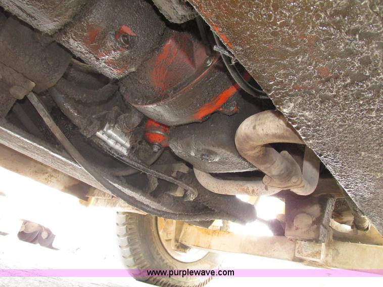 image for item F7477 Hyster H165E forklift