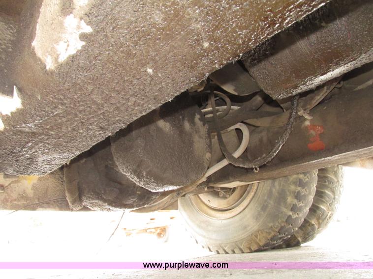 image for item F7477 Hyster H165E forklift