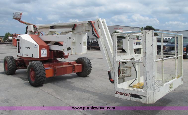 image for item F7478 2000 Snorkel ATB-50F0 boom lift