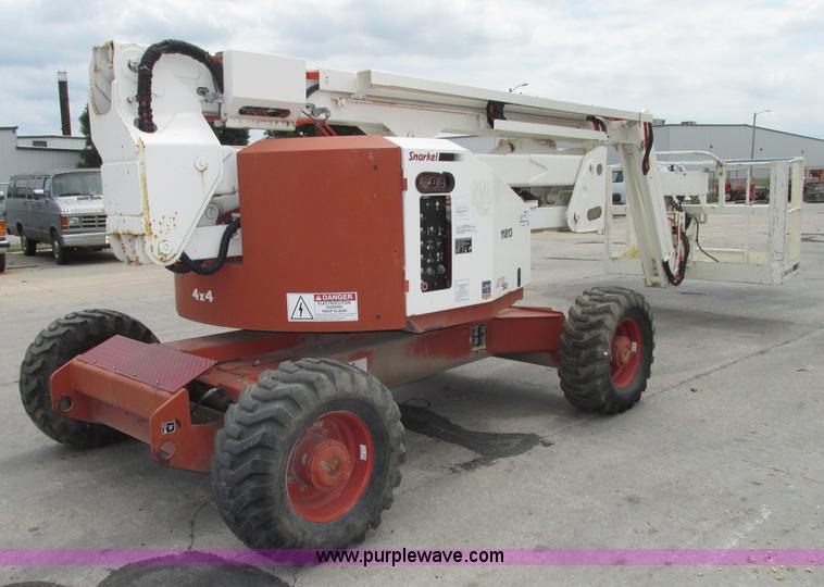 image for item F7478 2000 Snorkel ATB-50F0 boom lift