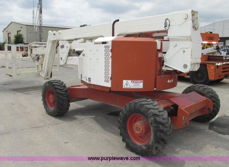 image for item F7478 2000 Snorkel ATB-50F0 boom lift