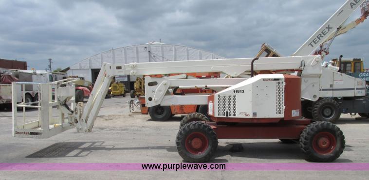 image for item F7478 2000 Snorkel ATB-50F0 boom lift